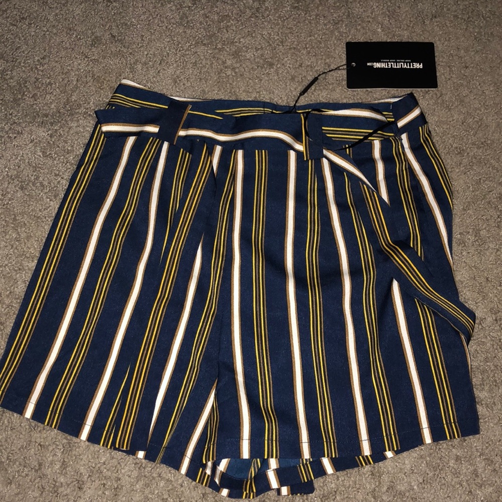 Pretty little thing shorts